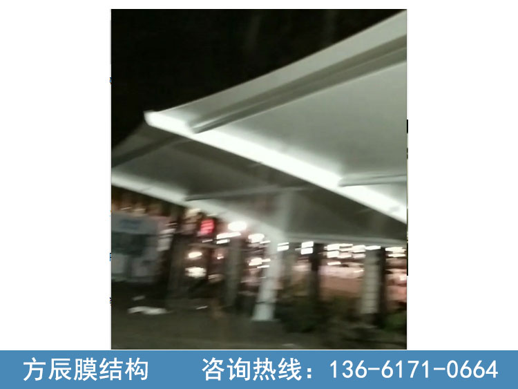 陜西省西安市閻良區(qū)西安交通大學(xué)第一附屬醫(yī)院東院新華路分診臺(tái)留觀區(qū)罩棚